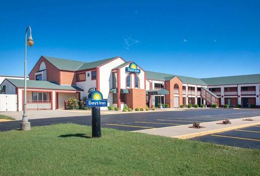 550 S Florence St, Wichita, KS à vendre - Photo du bâtiment - Image 3 de 10