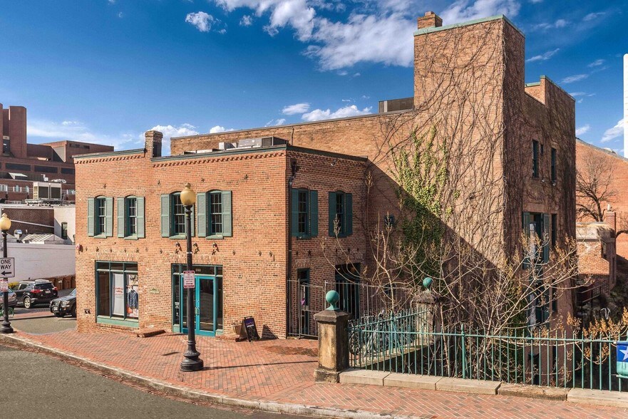 1048 Wisconsin Ave NW, Washington, DC à louer - Photo du bâtiment - Image 2 de 7