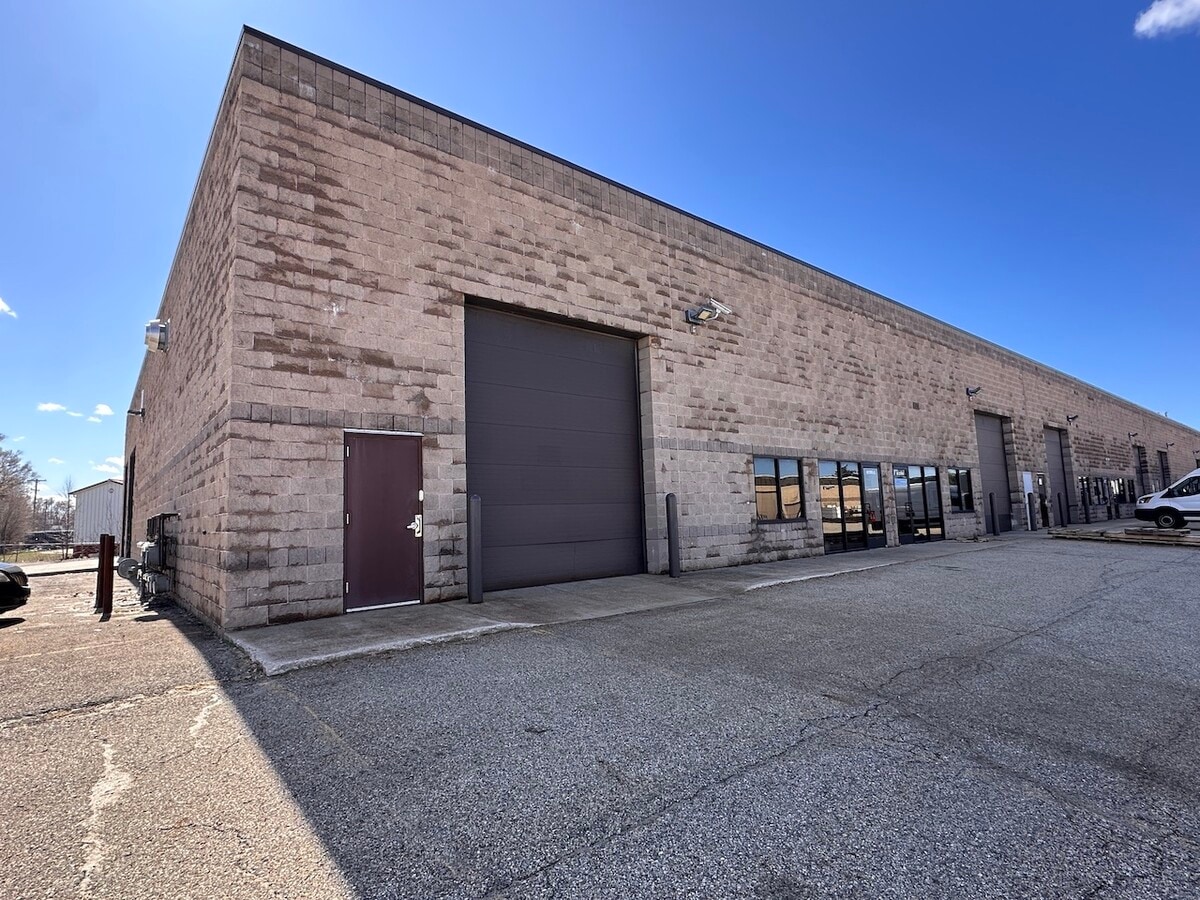 3408 Busch Dr SW, Grandville, MI 49418 - Unité G -  - Photo intérieure - Image 1 of 28