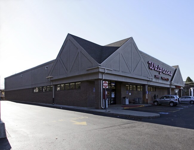 More details for 418 Quincy Ave, Quincy, MA - Retail for Sale