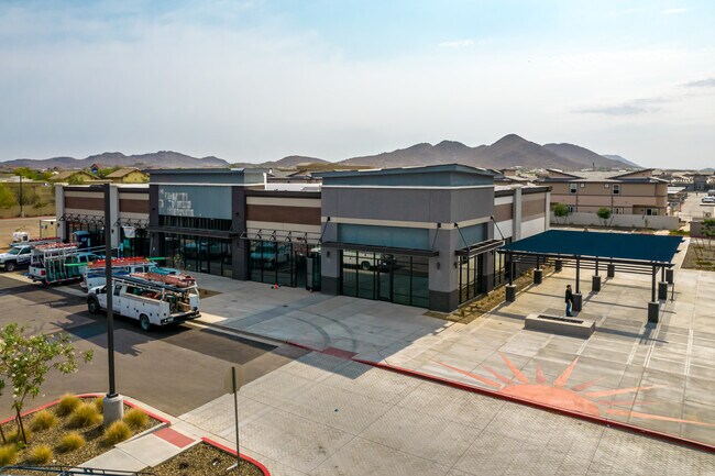 Plus de détails pour 24645 N Lake Pleasant Pky, Peoria, AZ - Commerce de détail à louer