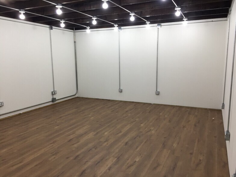 1505 N Fulton St, Gladewater, TX for sale - Building Photo - Image 3 of 8