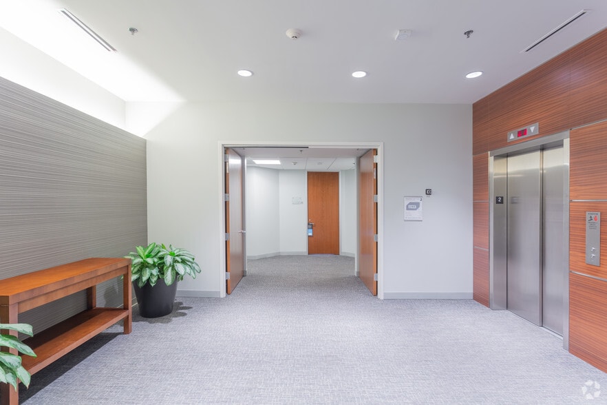 3160 Crow Canyon Rd, San Ramon, CA for lease - Interior Photo - Image 3 of 5