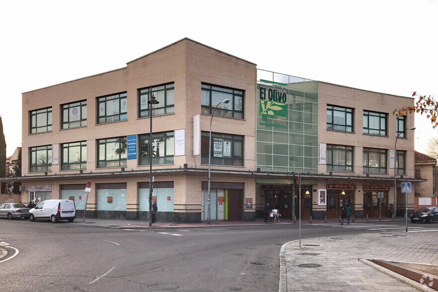 Espace de cotravail dans Parla, Madrid à louer - Photo du bâtiment - Image 2 de 2