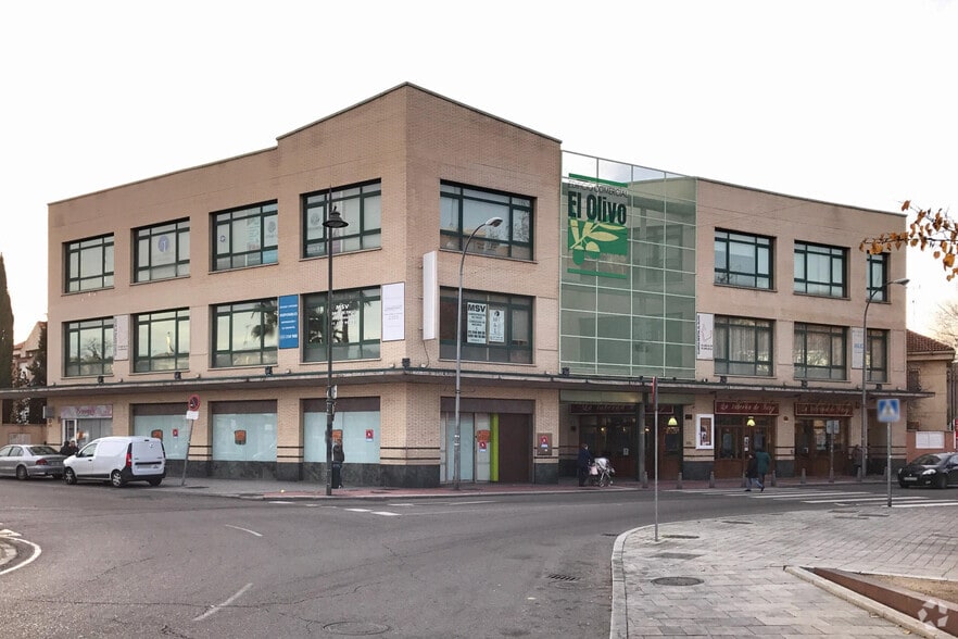 Espace de cotravail dans Parla, Madrid à louer - Photo du bâtiment - Image 2 de 2