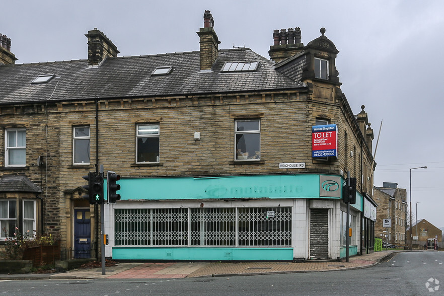 2a Halifax Rd, Hipperholme for lease - Building Photo - Image 2 of 5