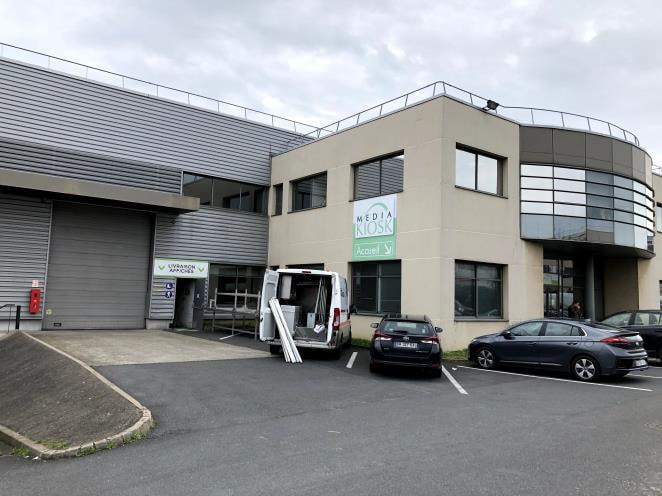 Industrial in Gennevilliers for lease - Building Photo - Image 2 of 23