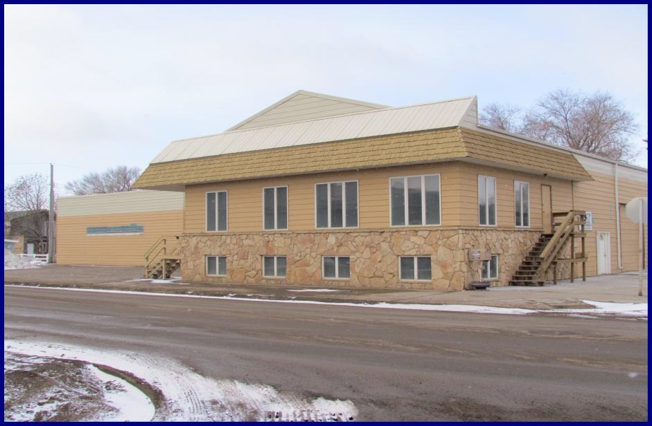 400 3rd Ave SE, Halliday, ND for sale Primary Photo- Image 1 of 1