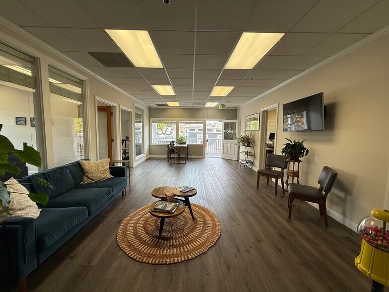 321 Hartz Ave, Danville, CA à vendre - Photo du bâtiment - Image 3 de 16