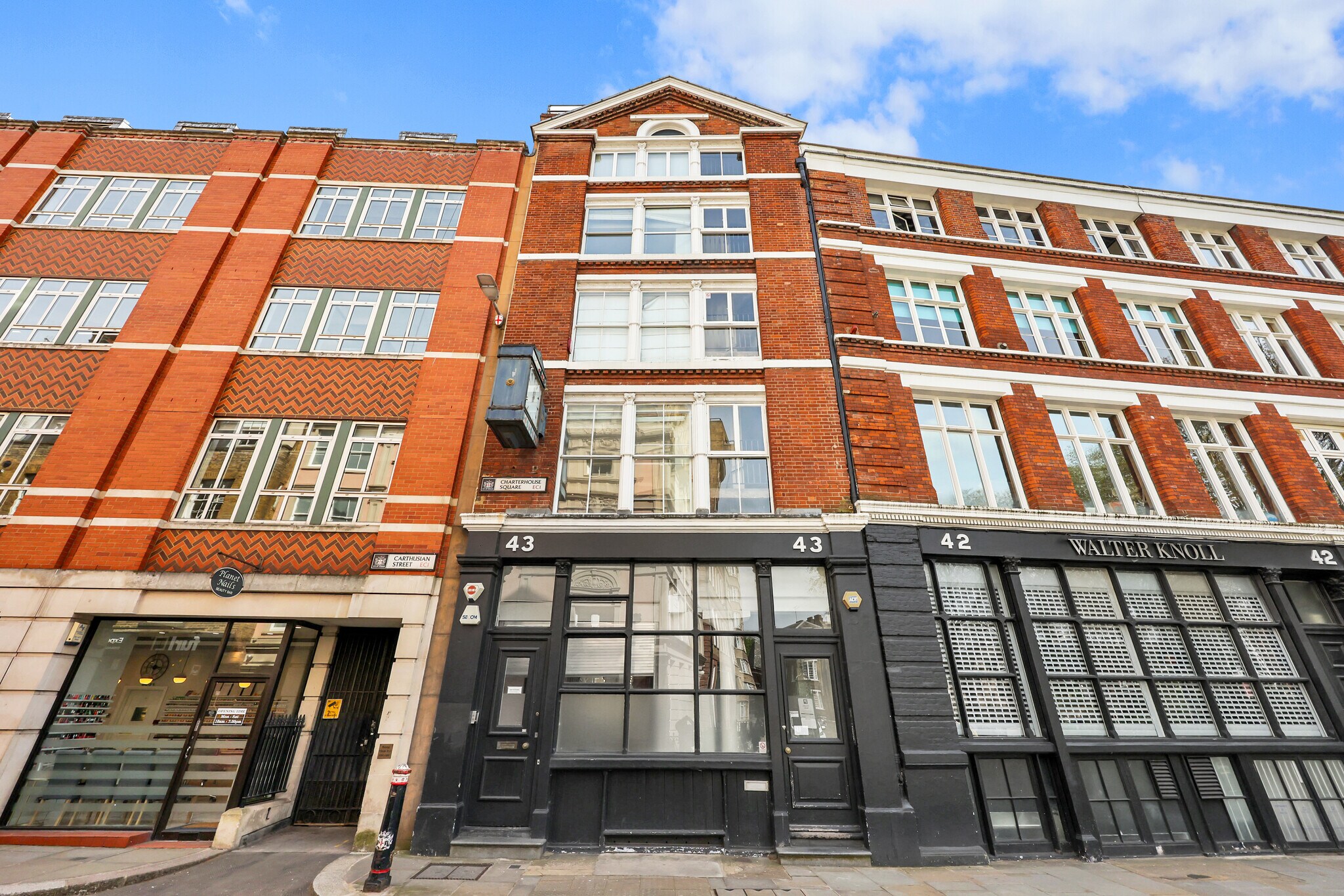43 Charterhouse Sq, Londres à vendre Photo du bâtiment- Image 1 de 17