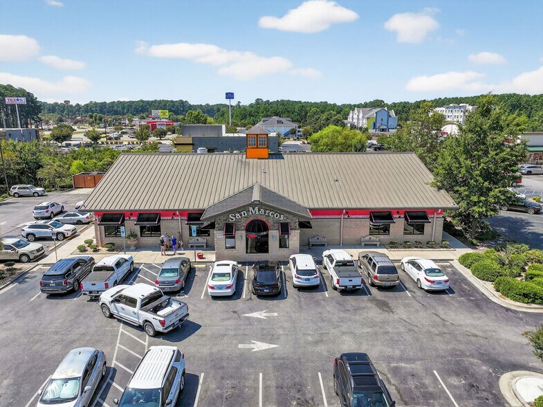 275 N Equity Dr, Smithfield, NC à vendre - Photo du bâtiment - Image 2 de 14