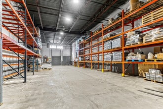 2435 Av Watt, Québec, QC for lease Interior Photo- Image 2 of 4