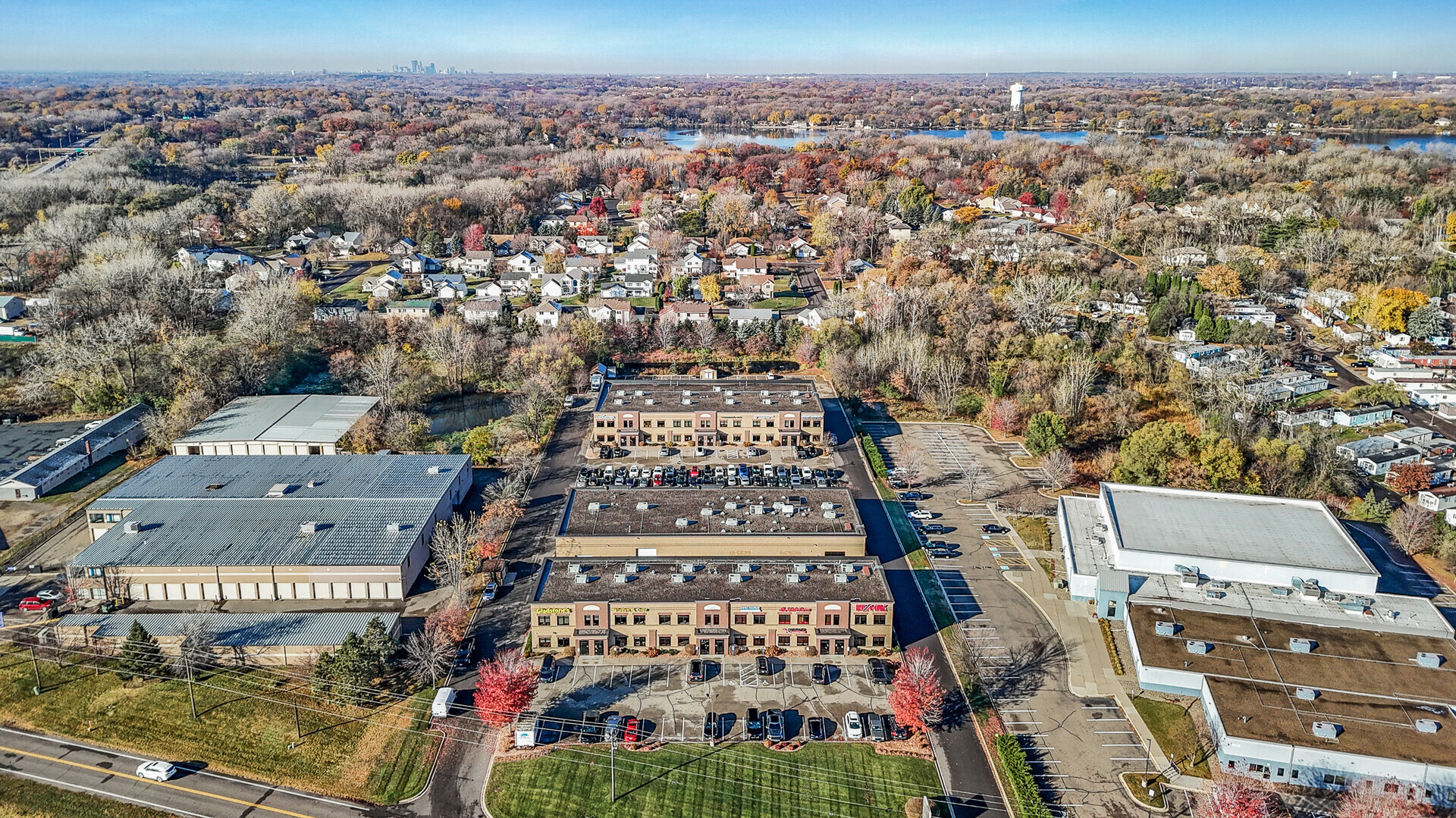 2475 Maplewood Dr, Maplewood, MN for sale Aerial- Image 1 of 2