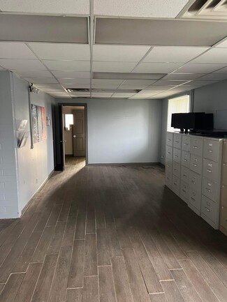 Plus de détails pour 2842 S State St, Lockport, IL - Cotravail à louer