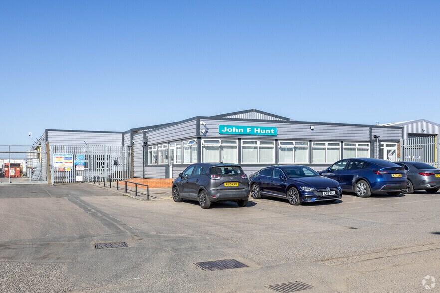 Shadon Way, Chester Le Street for lease - Primary Photo - Image 1 of 11