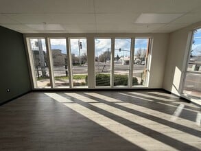 3910-3940 Cherry Ave NE, Keizer, OR for lease Interior Photo- Image 2 of 3