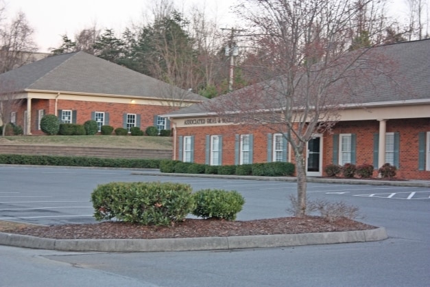 508 Princeton Rd, Johnson City, TN for sale - Building Photo - Image 3 of 6