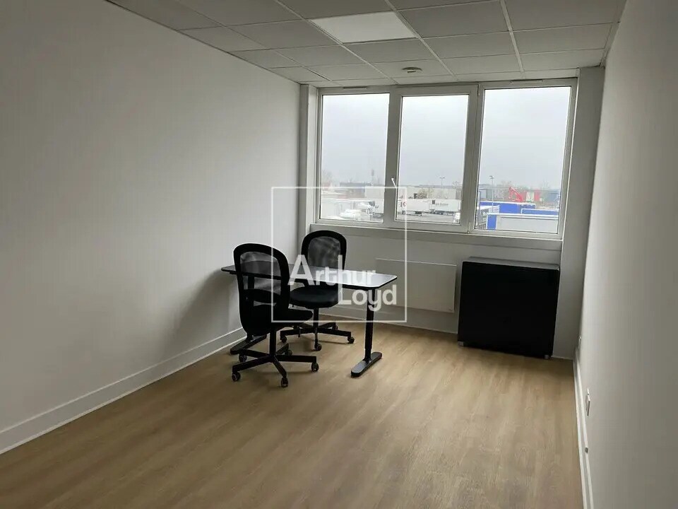 Bureau dans Moissy-Cramayel à louer Photo intérieure- Image 1 de 5