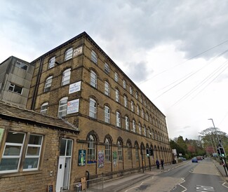 More details for Huddersfield Rd, Thongsbridge - Office for Lease