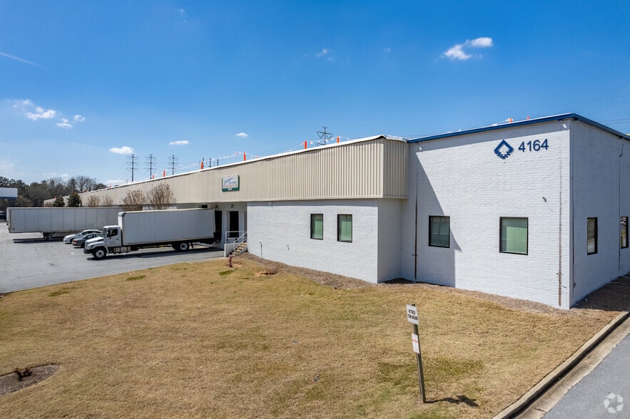 4164 Northeast Expy, Doraville, GA for lease - Primary Photo - Image 1 of 19