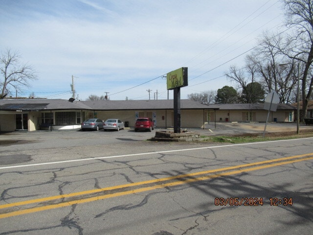 424 Highway 65 Bus, Clinton, AR à vendre - Photo principale - Image 1 de 24