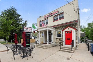 Plus de détails pour 411 W Bridge St, Morrisville, PA - Spécialité à vendre