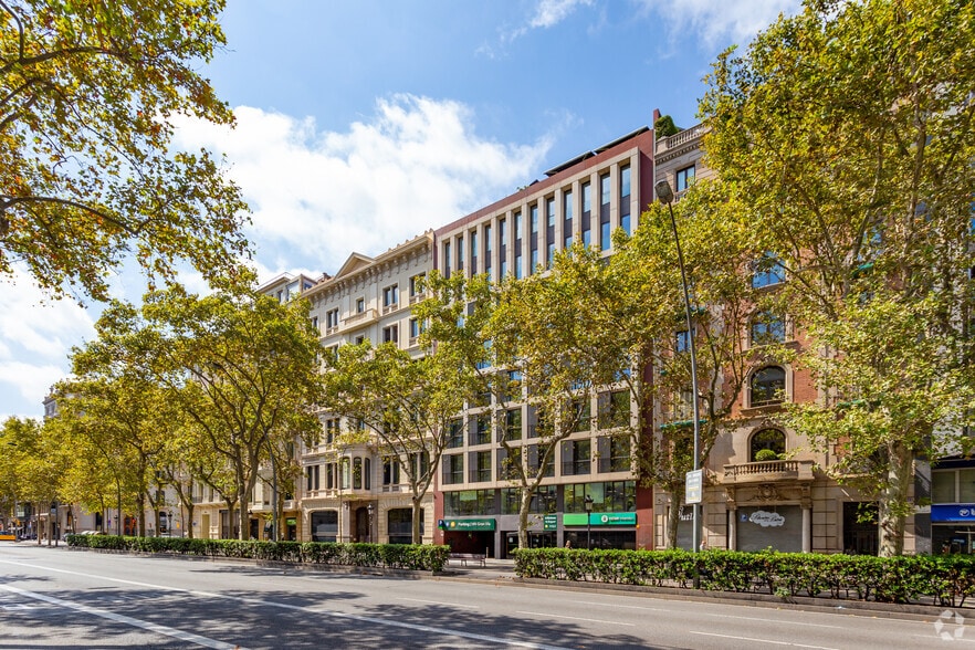 Gran Vía de les Corts Catalanes, 639, Barcelona, Barcelona for lease - Building Photo - Image 2 of 5