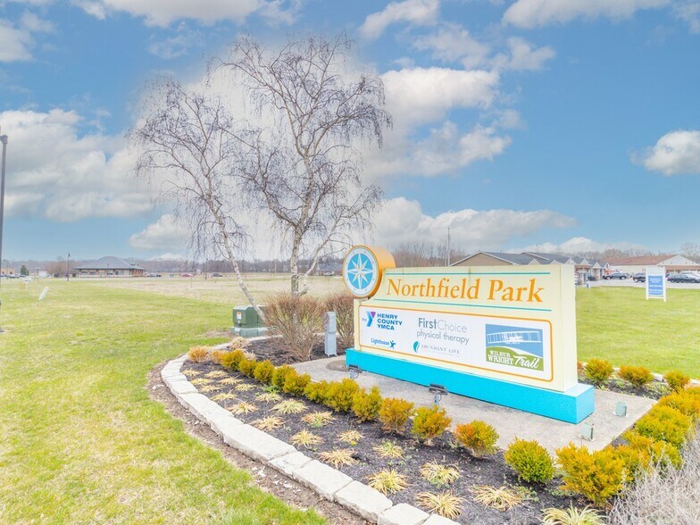 5 N MEMORIAL Dr, New Castle, IN à vendre - Photo du bâtiment - Image 3 de 14