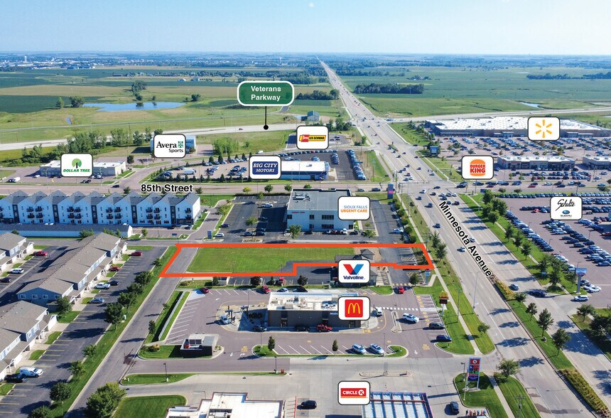 7560 Minnesota Ave, Sioux Falls, SD à vendre - Photo du bâtiment - Image 3 de 7