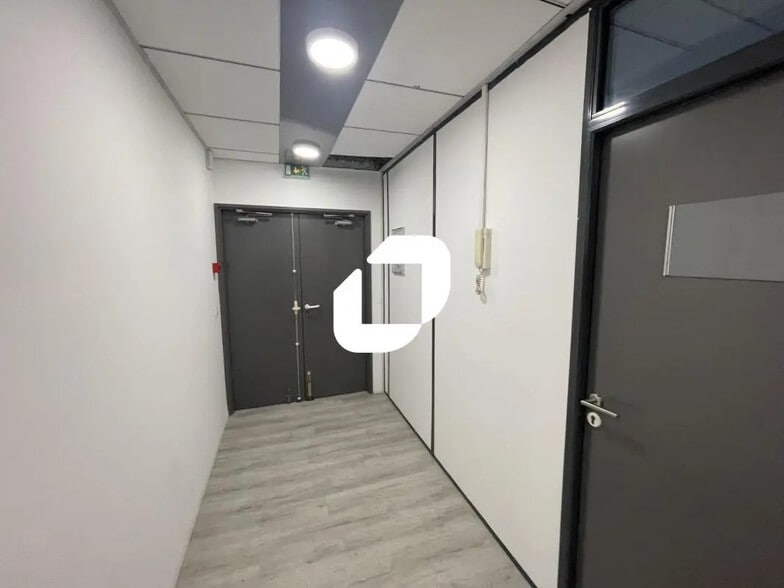 Bureau dans Lognes à vendre - Photo intérieure - Image 3 de 4