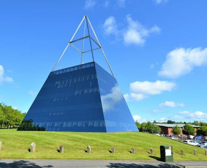 Hornbeam Park Ave, Harrogate à louer - Photo du bâtiment - Image 3 de 5