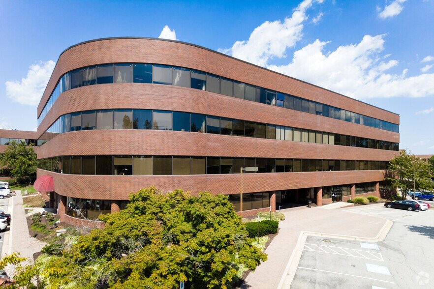 4600 Forbes Blvd, Lanham, MD à louer - Photo du bâtiment - Image 1 de 11