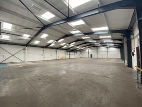 Alston Rd, Oldbury for lease Interior Photo- Image 2 of 8