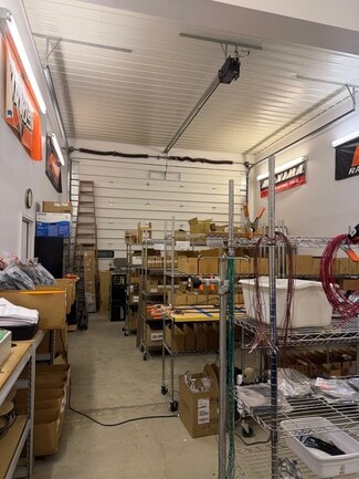 Plus de détails pour 9650 Dixie Hwy, Clarkston, MI - Bureau à louer