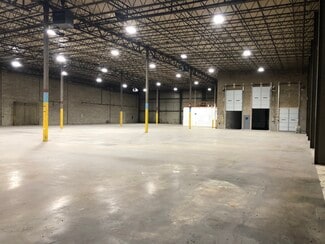 Plus de détails pour 3841-3865 Swanson Ct, Gurnee, IL - Industriel à louer
