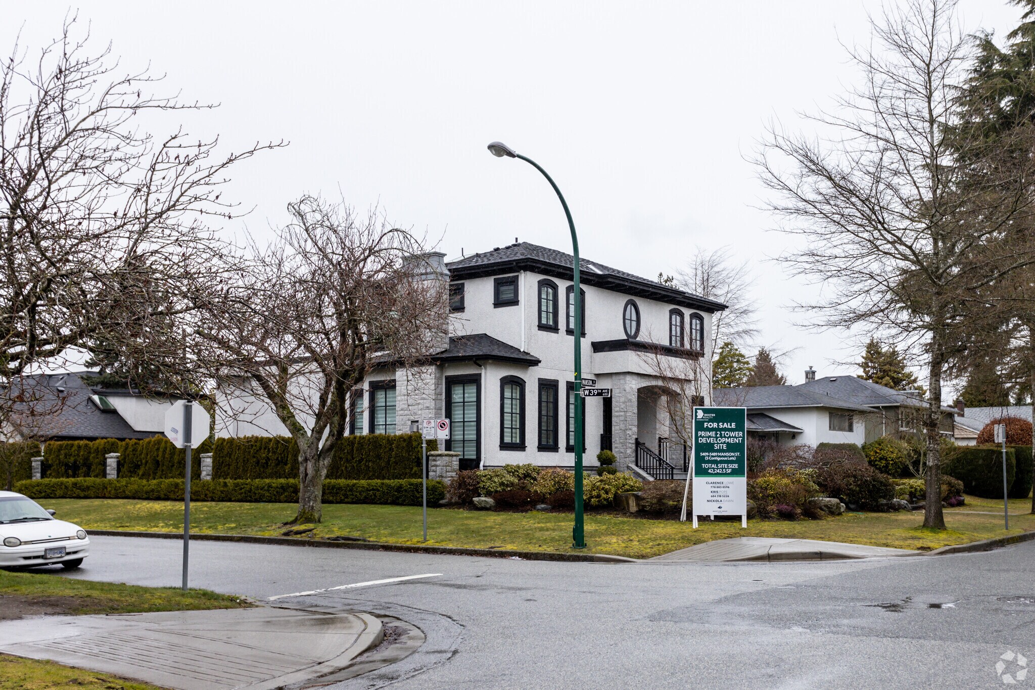 5409-5489 Manson St, Vancouver, BC à vendre Photo du bâtiment- Image 1 de 3