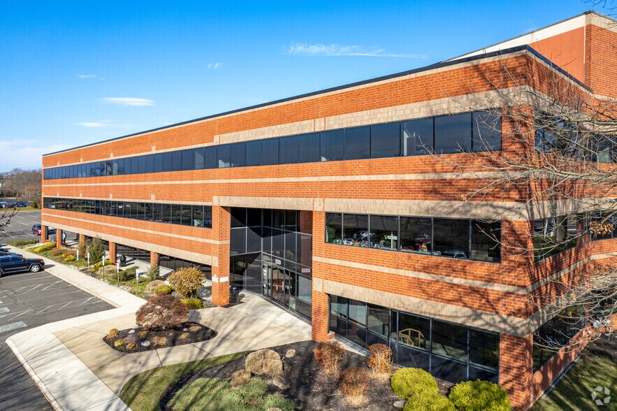 1020 Laurel Oak Rd, Voorhees, NJ à louer - Photo du bâtiment - Image 1 de 6