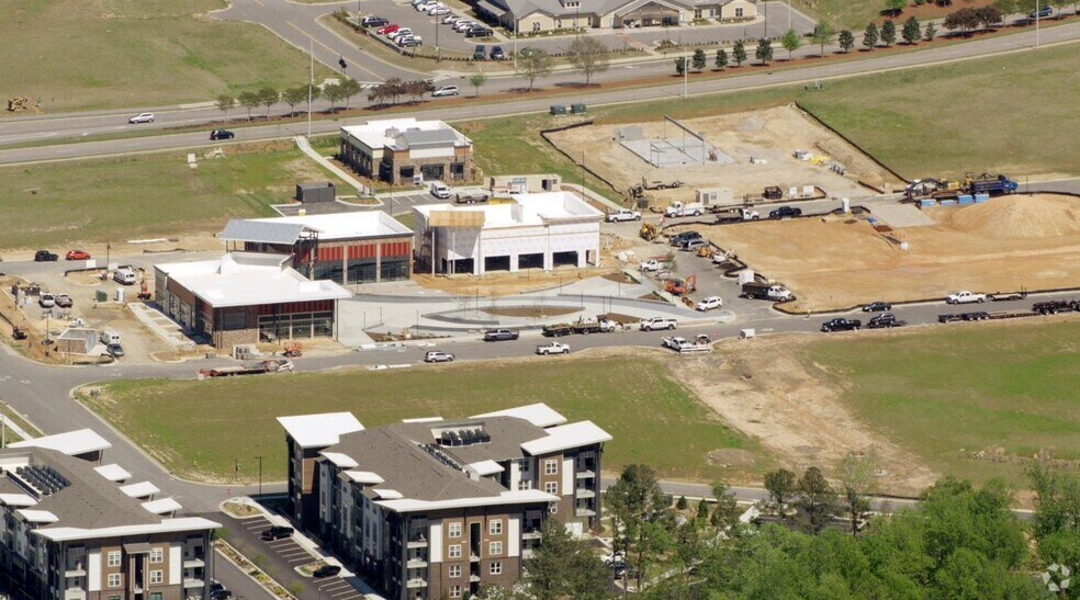 2251 Treelight Way, Wendell, NC à vendre - Photo principale - Image 1 de 12