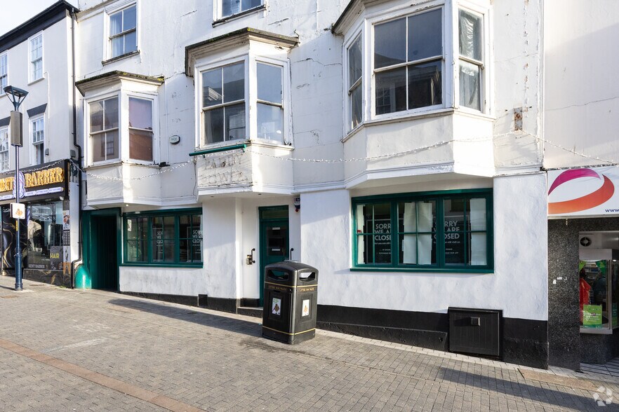 9 Gabriels Hl, Maidstone for sale - Building Photo - Image 3 of 3