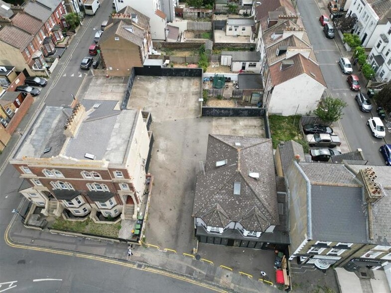 31A Darnley Rd, Gravesend for lease - Aerial - Image 3 of 5