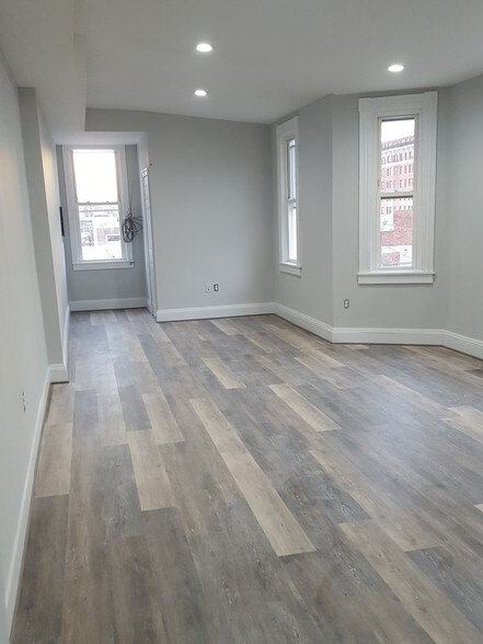 1714 Saint Paul St, Baltimore, MD à louer - Photo intérieure - Image 3 de 19