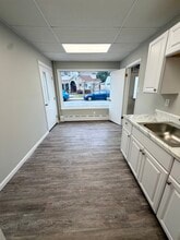 146 Chestnut St, Dunmore, PA for lease Interior Photo- Image 2 of 15