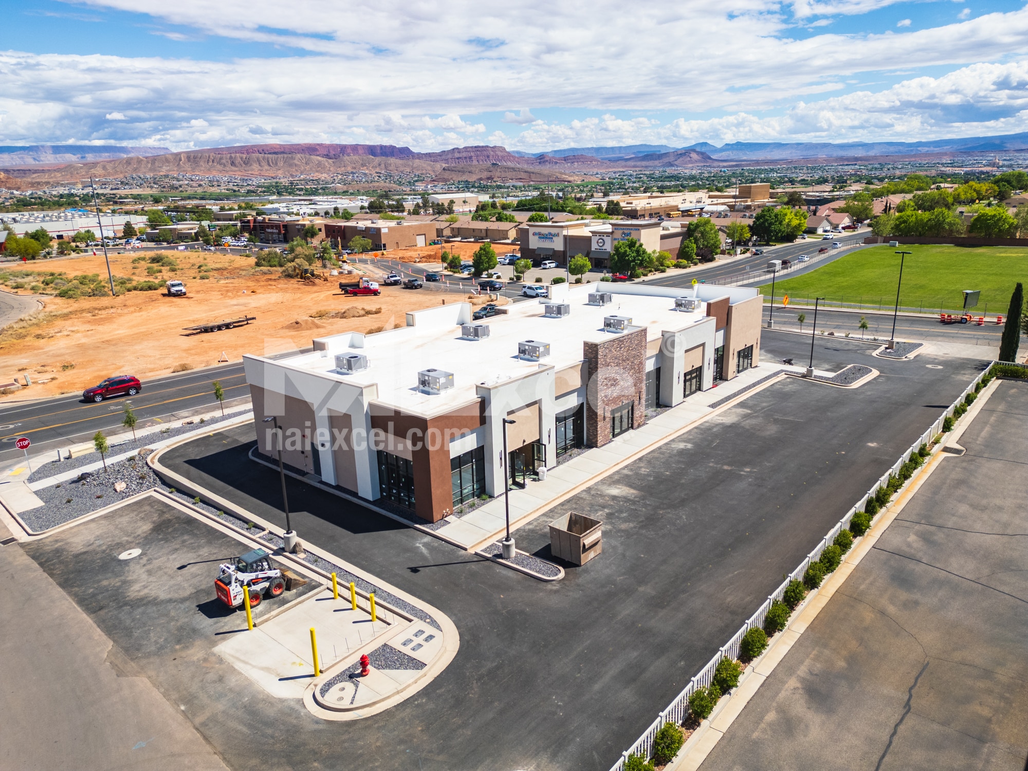 877 North 2720 East street, St George, UT for lease Primary Photo- Image 1 of 9