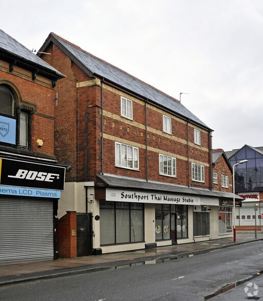 6 Princes St, Southport à vendre - Photo du bâtiment - Image 2 de 2