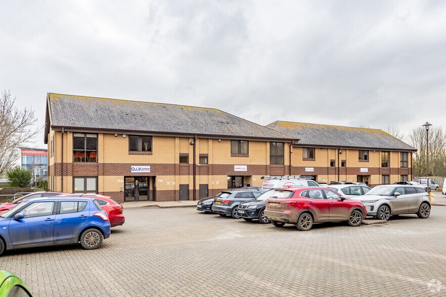 Bumpers Farm, Chippenham for lease - Primary Photo - Image 1 of 5