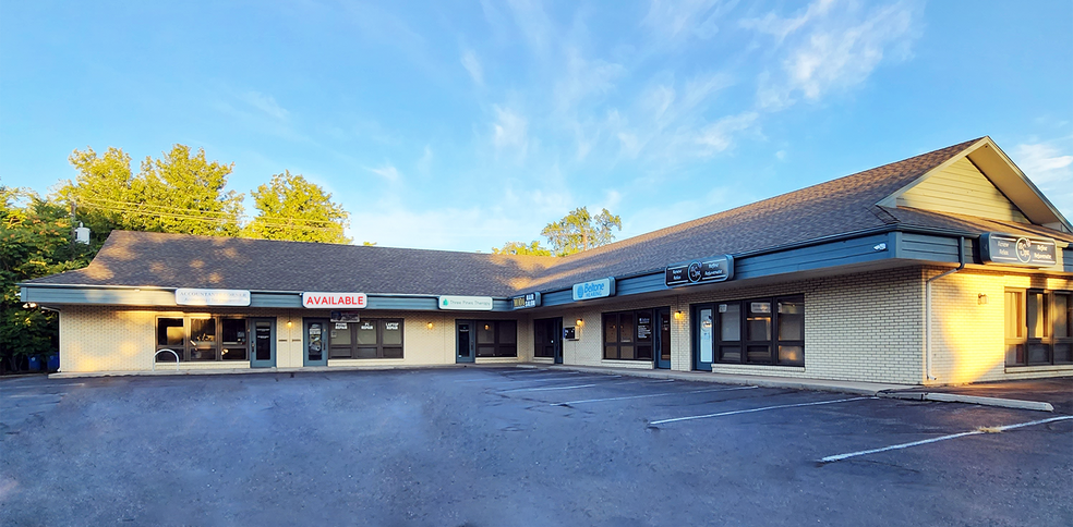 1135 N Lincoln Ave, Loveland, CO for lease - Primary Photo - Image 1 of 7