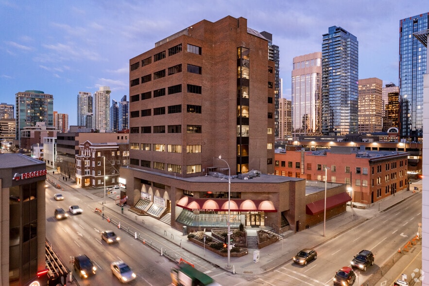 602 12th Ave SW, Calgary, AB for sale - Building Photo - Image 1 of 9