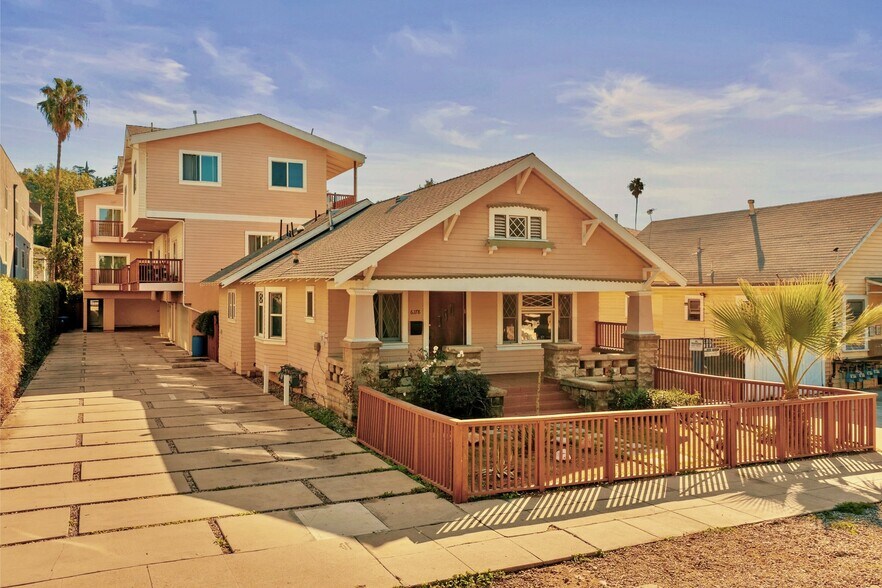 6178 Aldama St, Los Angeles, CA à vendre - Photo du bâtiment - Image 1 de 29