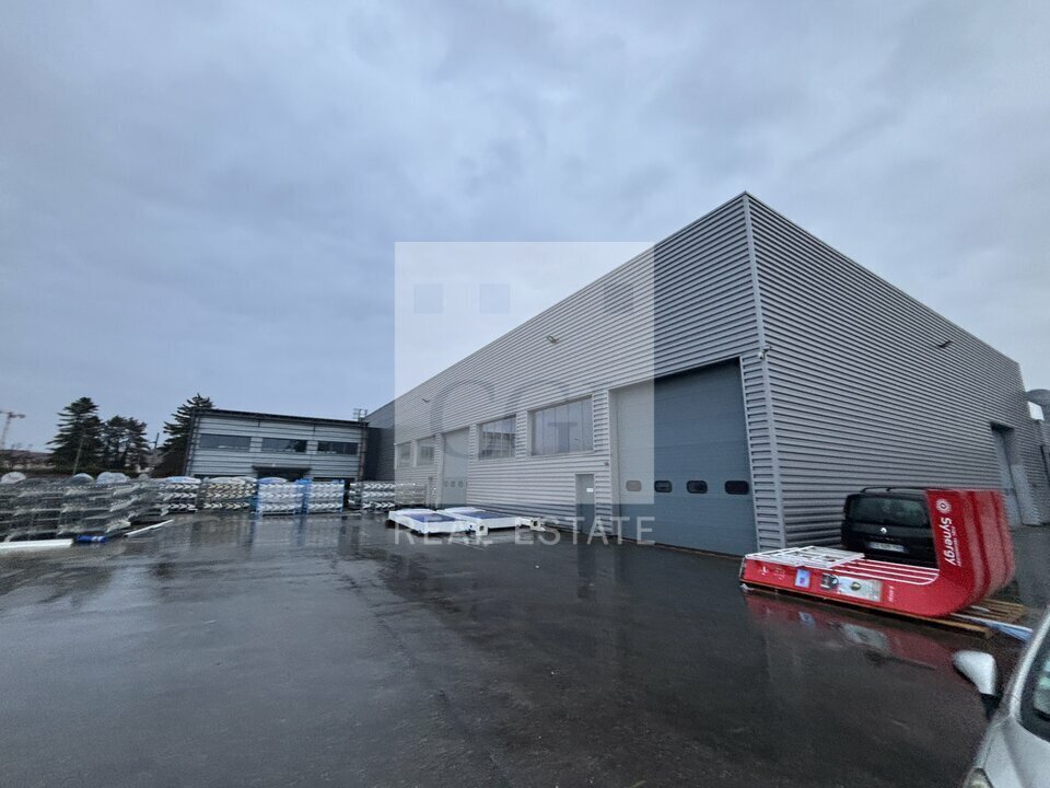 48 Rue Douaumont, Villeurbanne for lease Building Photo- Image 1 of 11