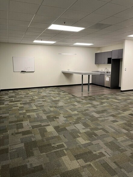 4749 Bennett Dr, Livermore, CA à vendre - Photo du bâtiment - Image 3 de 12